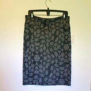 LuLaRoe Cassie skirt black and gray, arrow (and snowflake?) print, L